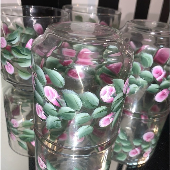 Set of 4 Hand Painted Vintage Juice Glasses 4 oz Cottage Core Boho Cute Cups - Picture 3 of 6